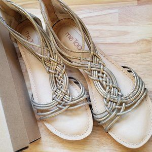 Me Too Nyla Sandals Flats 8 1/2 Gold NIB NEW